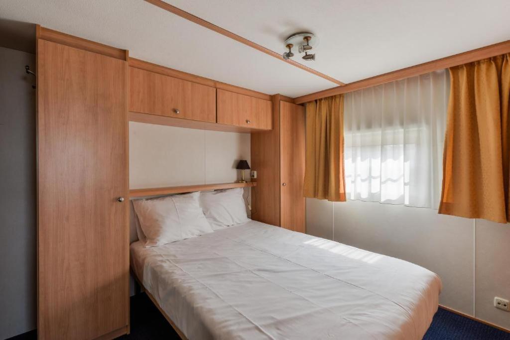 For 2 At The Chalet