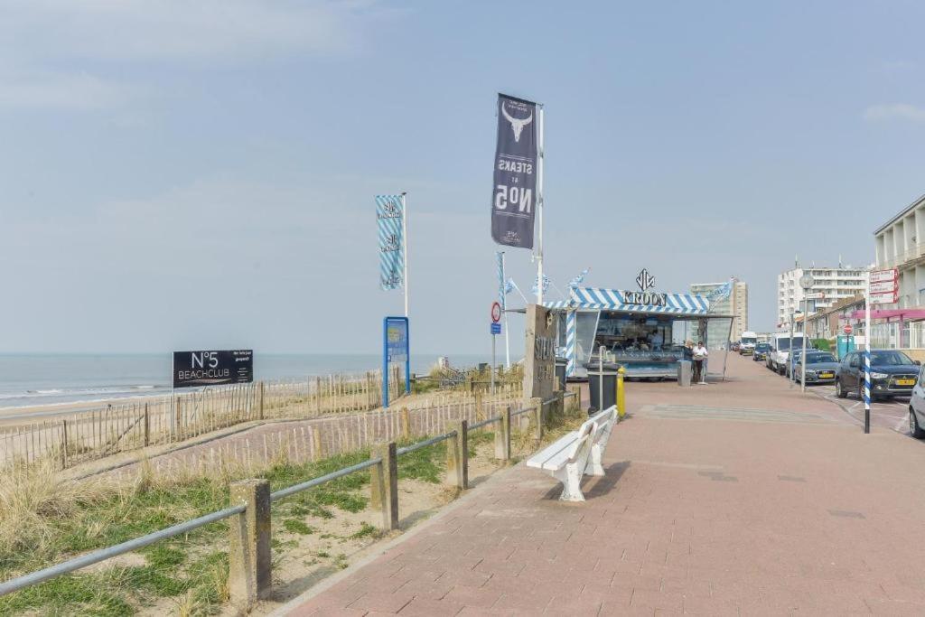 For 2 At The Zandvoort
